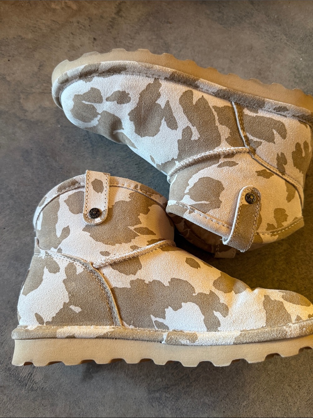 NWOT BearPaw ankle boots